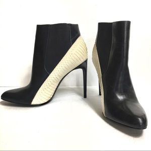 Rachel Zoe Gael Snakeskin Leather Boots Size 9